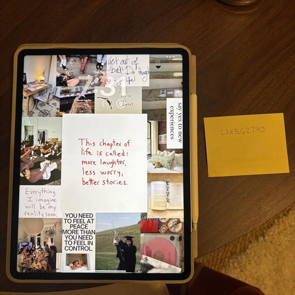 Apple iPad Pro 12.9 inch 5th Gen 2021 - Wi-Fi, 128 GB, Silver