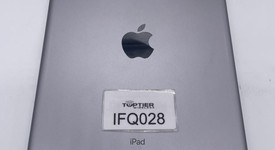 Fair
													Apple iPad 6th Gen - Wi-Fi, Gray, 32 GB, A1893, photo 4 of 9