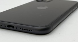 Fair
													Apple iPhone 11 - Unlocked, Black, 64 GB, A2111, photo 5 of 7