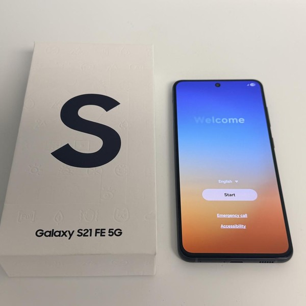 Samsung Galaxy S21 FE 5G - AT&T, Graphite, 128 GB, 6 GB, SM-G990U