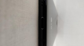 Good
													LG V35 ThinQ - AT&T, Black, 64 GB, photo 4 of 7