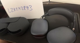 Used
													Apple AirPods Max USB-C - Midnight, photo 2 of 2