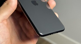 Mint
													Apple iPhone 8 - Unlocked, Gray, 64 GB, A1905, GSM, photo 2 of 6