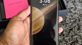 Mint
													Honor Magic V3 - Unlocked Non-US, Green, 512 GB, 12 GB, photo 4 of 9