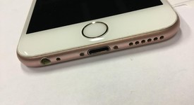 Good
													Apple iPhone 6S - AT&T, Rose Gold, 16 GB, A1633, photo 2 of 7