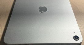 Mint
													Apple iPad 10th Gen - Wi-Fi, Silver, 64 GB, A2696, photo 4 of 6