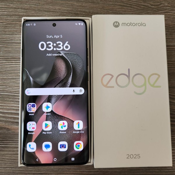Motorola Edge (2025) - Unlocked, 256 GB