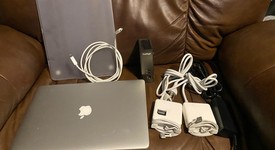 Good
													MacBook Pro 2015 (Retina) - 15" - Silver, 1 TB, 16 GB, photo 1 of 16