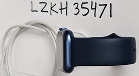 Good
													Apple Watch Series 7 45mm - Unlocked, Blue, A2477 - Cellular, Aluminum, photo 5 of 5