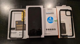 Good
													Google Pixel 4 XL - Unlocked, Black, 128 GB, 6 GB, G020J, Google Edition, photo 1 of 8