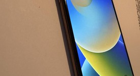 Good
													Apple iPhone 11 Pro Max - Unlocked, Gold, 256 GB, A2161, photo 2 of 7