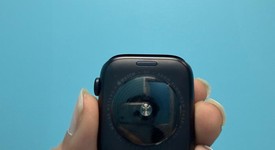 Mint
													Apple Watch SE 2nd Gen 44mm - Unlocked, Midnight, A2727 - Cellular, Aluminum, photo 2 of 6