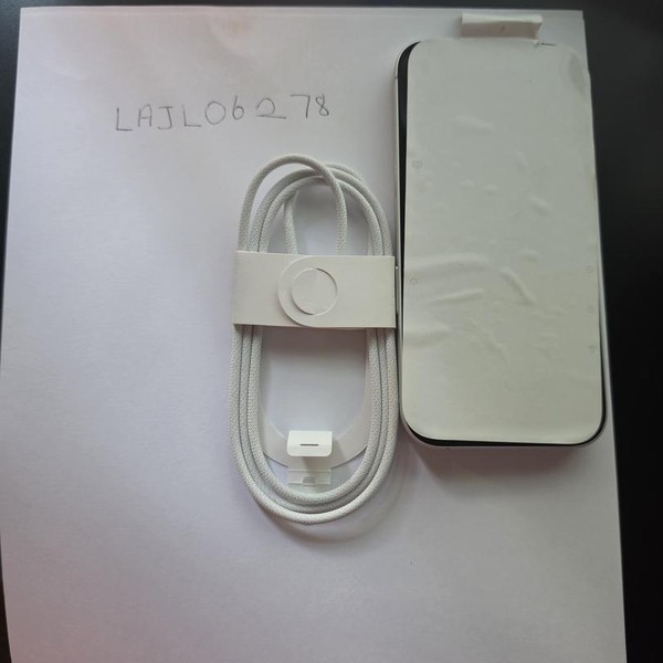 Apple iPhone 17 - Unlocked, 256 GB, White, A3258