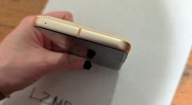 Mint
													Google Pixel 8 - T-Mobile, Rose, 128 GB, 8 GB, G9BQD, Sub-6 5G, photo 3 of 6