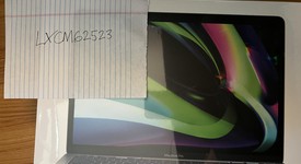 New
													MacBook Pro 2022 - 13" - Apple M2, Silver, 512 GB, 16 GB, photo 3 of 4