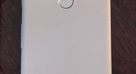 Good
													Google Pixel 2 - Unlocked, White, 64 GB, Google Edition, photo 3 of 7