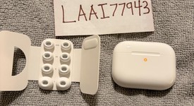 Used
													Apple AirPods Pro 3, photo 4 of 6