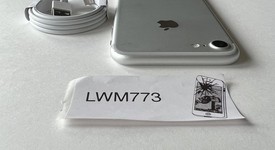 Good
													Apple iPhone 7 - Unlocked, Silver, 32 GB, A1778, GSM, photo 4 of 9