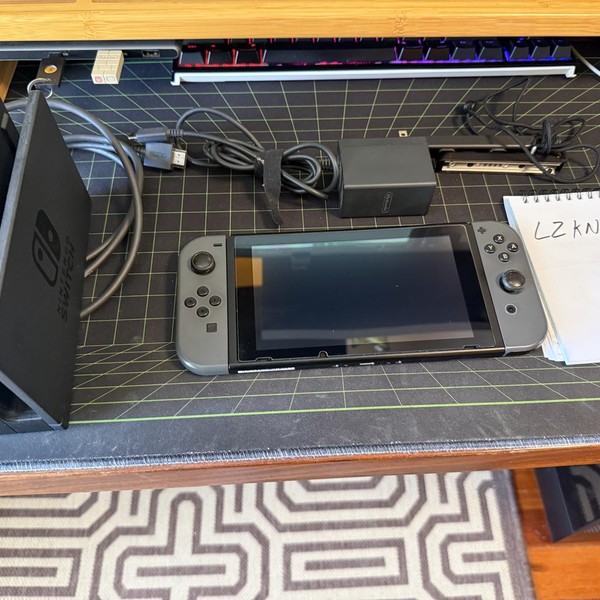 Nintendo Switch - 32 GB, Grey