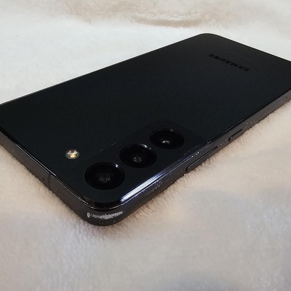 Samsung Galaxy S22 - Unlocked, 256 GB, Black, 8 GB, SM-S901U1