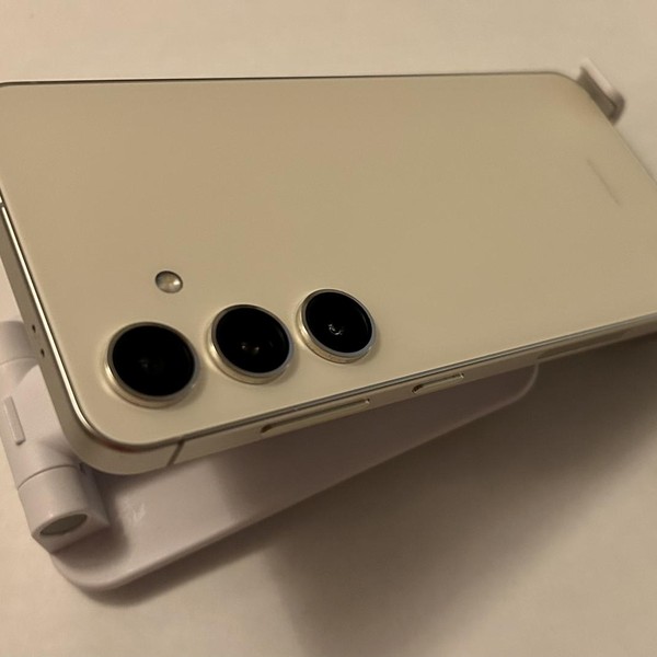 Samsung Galaxy S24 - Verizon, 128 GB, Yellow, 8 GB, SM-S921U