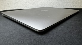 Fair
													MacBook Air 2020 - 13" - I3, Gray, 256 GB, 16 GB, photo 4 of 7