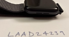 Mint
													Apple Watch SE 3rd Gen 44mm - Midnight, A3325 - GPS, photo 4 of 6