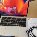 Good MacBook Pro 2017 (No Touch Bar) - 13 inch - 128 GB, Silver, 8 GB, Intel Core i5