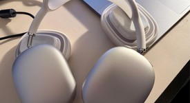 Used
													Apple AirPods Max USB-C - Starlight, photo 5 of 5