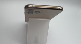 Good
													Apple iPhone 11 Pro - Unlocked, Gold, 64 GB, A2160, photo 5 of 6
