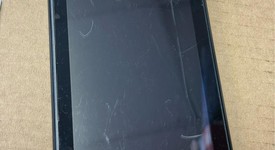 Fair
													Nintendo Switch - Red, 32 GB, Mario Red Edition, photo 5 of 5