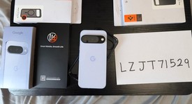Mint
													Google Pixel 10 - Unlocked, Frost, 256 GB, GLBW0, photo 2 of 7