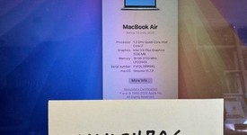 Good
													MacBook Air 2020 - 13" - I7, Silver, 1 TB, 16 GB, photo 5 of 6