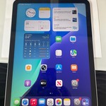 Good Apple iPad (10th Gen) - Wi-Fi, 64 GB, Silver, A2696