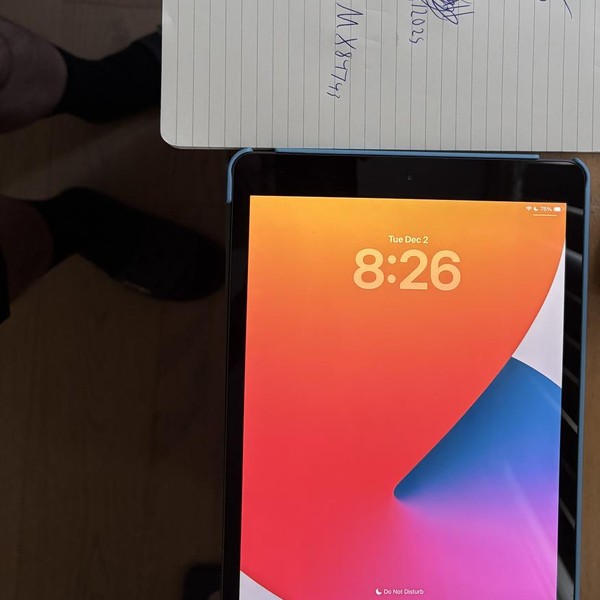 Apple iPad 8th Gen - Wi-Fi, 32 GB, Gray, A2270