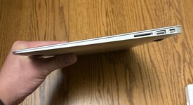 Good
													MacBook Air 2017 - 13" - I5, Silver, 128 GB, 8 GB, photo 2 of 9