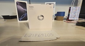 New
													Oura Ring Gen 4 - Silver, Size 11, photo 5 of 5