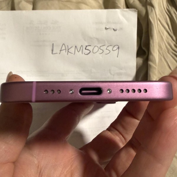 Apple iPhone 16 - Spectrum, 128 GB, Pink, A3081