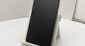 Fair
													Google Pixel 8 - Unlocked, Hazel, 128 GB, 8 GB, G9BQD, Sub-6 5G, photo 2 of 7