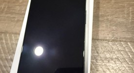 Mint
													Apple iPhone 16 Pro - Unlocked, Black, 128 GB, A3083, photo 3 of 10
