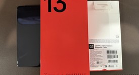 Good
													OnePlus 13 - Unlocked, Black Eclipse, 512 GB, 16 GB, photo 5 of 11