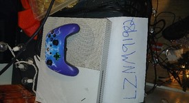 Good
													Xbox One S (2016) - White, 1 TB, photo 1 of 3