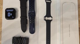 Mint
													Apple Watch Series 8 45mm - Unlocked, Midnight, A2774 - Cellular, Aluminum, photo 1 of 6
