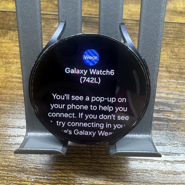 Samsung Galaxy Watch6 - Unlocked, Graphite, 44mm