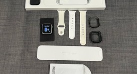 Fair
													Apple Watch SE 2nd Gen 40mm - Silver, A2722 - GPS, Aluminum, photo 1 of 6