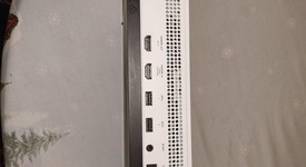 Good
													Xbox One S (2016) - White, 500 GB, photo 5 of 5