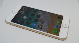 Good
													Apple iPhone 6 - Unlocked, Gold, 64 GB, A1549, photo 2 of 9