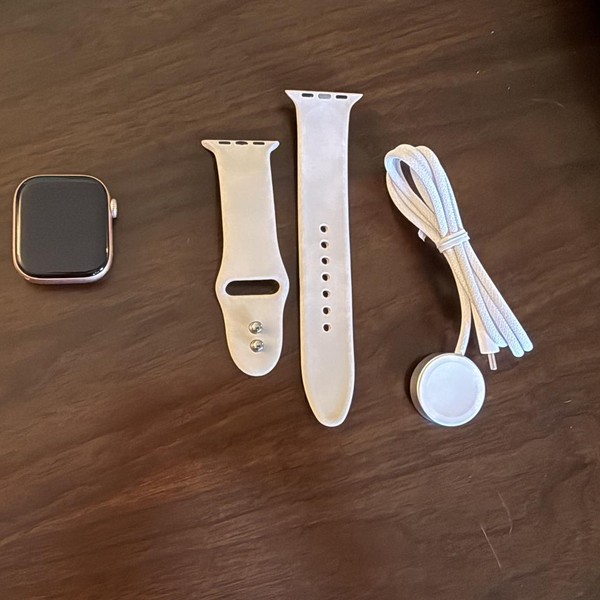 Apple Watch Series 10 42mm - Unlocked, Rose Gold, A3001 - Cellular, Aluminum