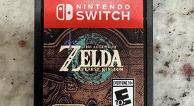 Mint
													Nintendo Switch - OLED - White, 64 GB, The Legend of Zelda: Tears of the Kingdom Edition, photo 4 of 17