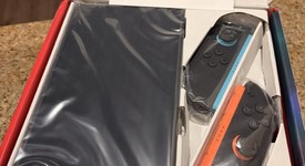 Mint
													Nintendo Switch 2 - Red & Blue, Standard, photo 2 of 4